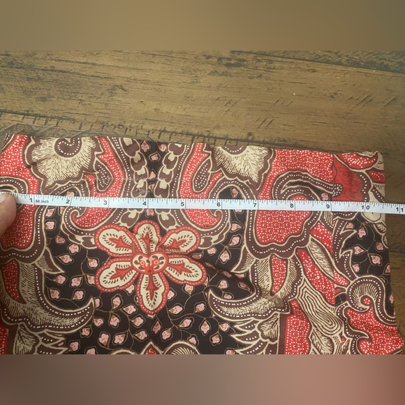 J. McLaughlin Brown and Pink Paisley pant - Picture 4 of 8